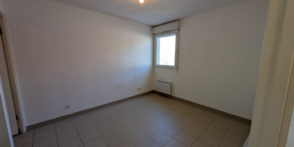 appartement à ST PIERRE DU MONT (40280)